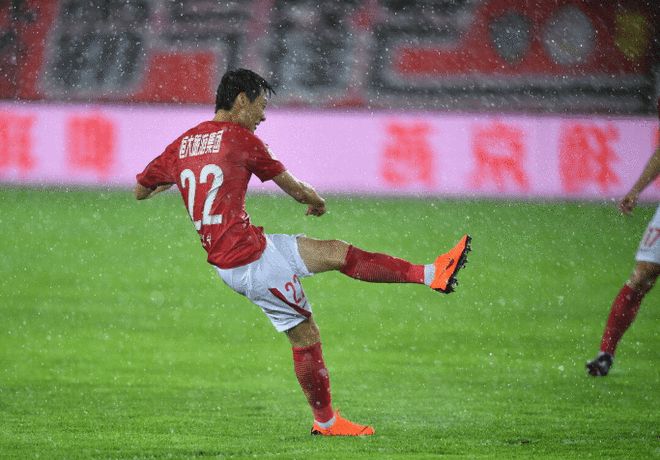 金州勇士冲刺阶段调整名单，志在亚冠名次提升，底气十足，身体对抗强度拉满的简单介绍